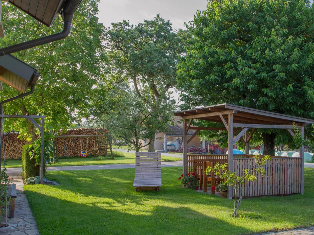 Privatzimmer Und Ferienwohnungen Leeb Persenbeug Εξωτερικό φωτογραφία