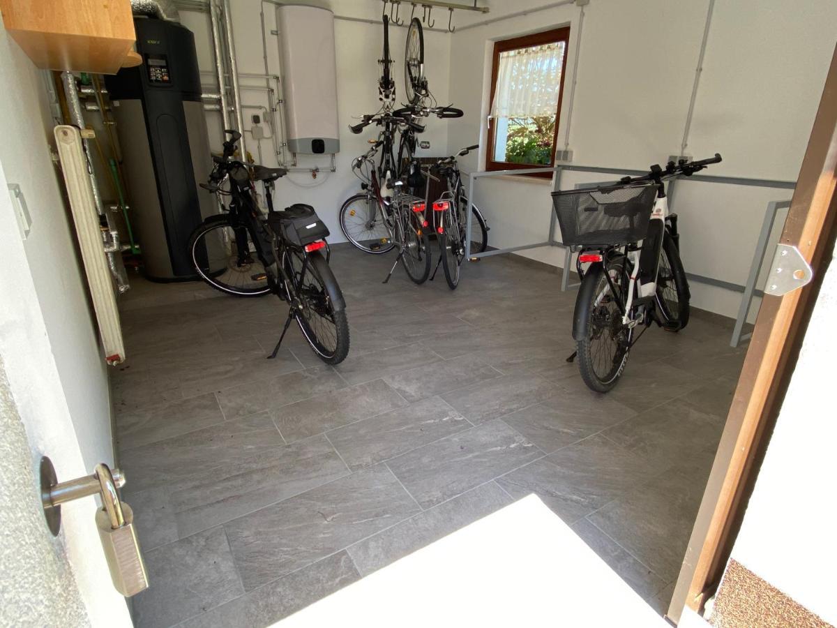 Privatzimmer Und Ferienwohnungen Leeb Persenbeug Εξωτερικό φωτογραφία